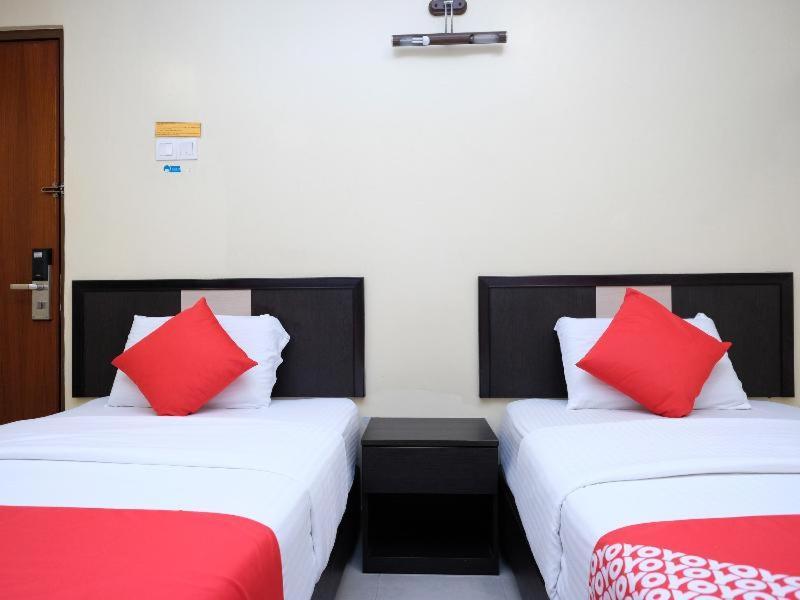 The Fern Lodge Hotel Skudai Habitación foto